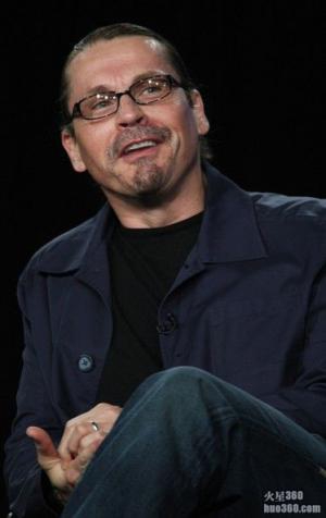 《混乱之子》主创为FX打造黑暗喜剧 《混乱之子》主创为FX打造黑暗喜剧