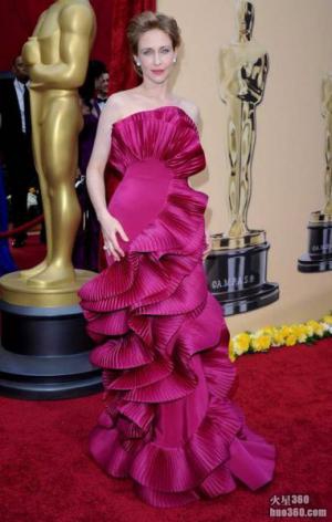 影星Vera Farmiga加盟A 影星Vera Farmiga加盟A