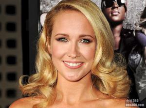 女星Anna Camp加盟《赌城风云 Vegas》 女星Anna Camp加盟《赌城风云 Vegas》