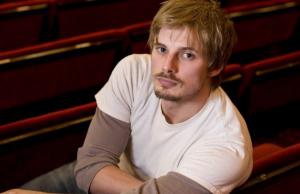 《恶魔之子Damien》转到A 《恶魔之子Damien》转到A